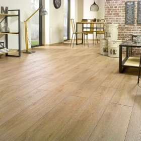 Alsafloor laminátová podlaha Praline Oak 535